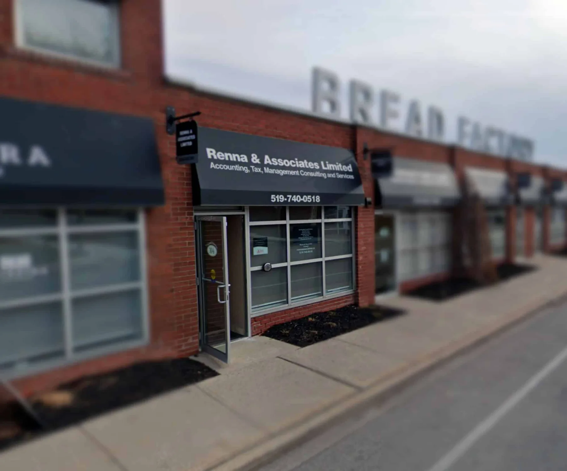 The Renna & Associates Limited office on Grand Avenue South in Cambridge, Ontario
